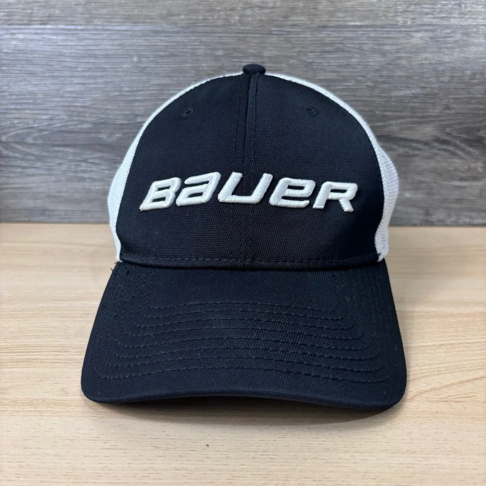 Bauer Hat Cap Fitted S/M Black‎ White Hockey Skates Skating Performance Mens
